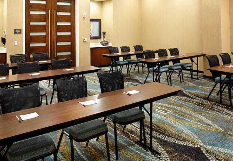 By Marriott Meadowlands Hotel Secaucus